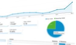 Grafice și date de analiză folosite pentru evaluarea unui site înainte de obținerea unui backlink